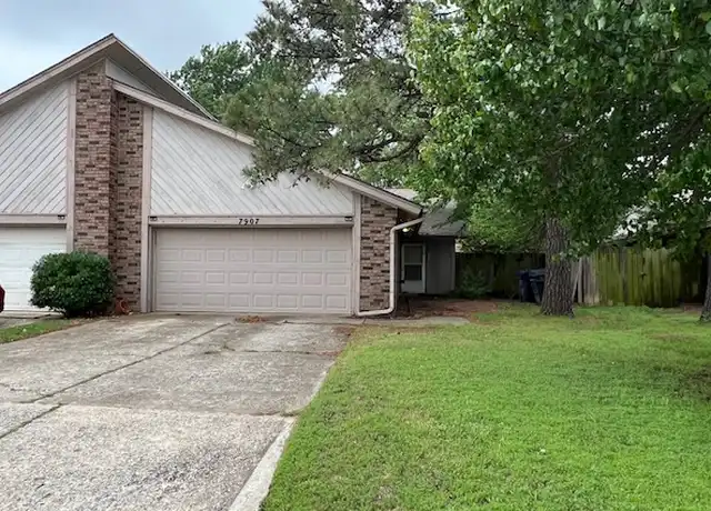 Property at 7907 Debar Cir, Oklahoma City, OK, 73132, 2 beds, 2 baths, [object Object]