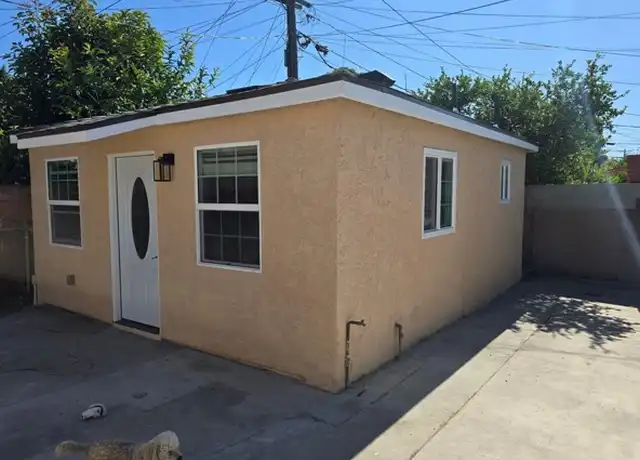 Property at 9711 Madison Ave Unit A, South Gate, CA, 90280, 0 beds, 1 bath, [object Object]
