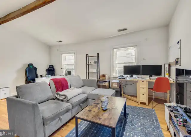 Property at 258 S 9th St Unit 4F, Philadelphia, PA, 19107, 1 bed, 1 bath, [object Object]