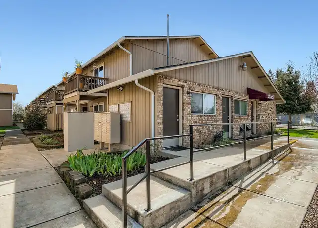 Property at Images Garden View Apartments - 117 NE 102nd Ave, Vancouver, WA, 98664, 1 bed, 1 bath, [object Object]