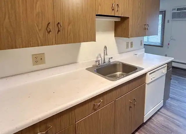 Property at 4401 Valley View Rd Unit 11, Minneapolis, MN, 55424, 1 bed, 1 bath, [object Object]