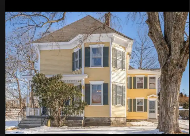 Property at 27 Church St Unit 2nd Flr, North Chelmsford, MA, 01863, 2 beds, 1 bath, [object Object]