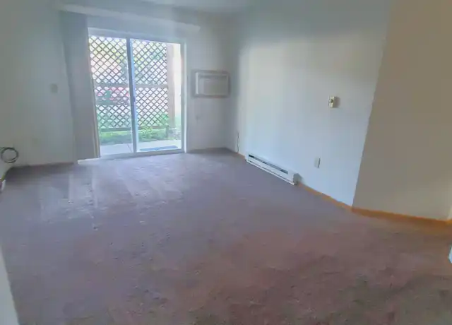Property at 580 Spring St Unit G4, Somerset, WI, 54025, 2 beds, 1 bath, [object Object]