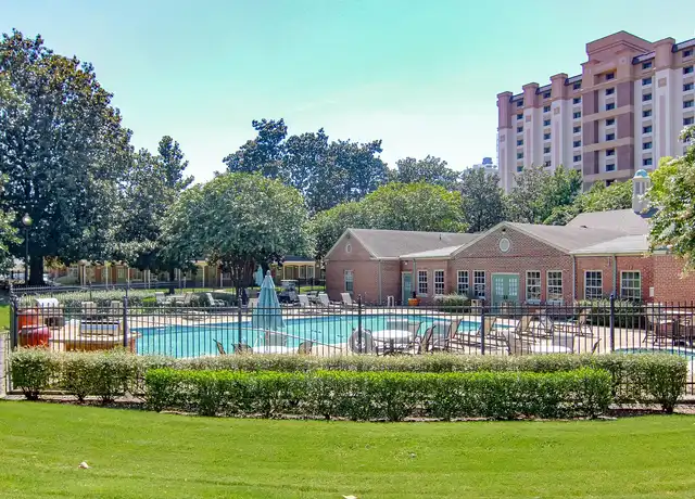 Property at Uptown Square - 252 N Lauderdale St, Memphis, TN, 38105, 1-2 bed, 1-2 bath, [object Object]