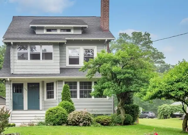 Property at 708 Valley Rd Unit 2, Montclair, NJ, 07043, 4 beds, 2 baths, [object Object]