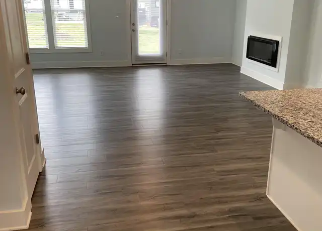 Property at 120 English Commons Dr Unit 1, Lynchburg, VA, 24501, 3 beds, 2.5 baths, [object Object]