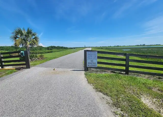 Property at Spanish Moss Eco Apartments - 260 Spanish Moss Cir, Sebring, FL, 33876, 1-2 bed, 1-2 bath, [object Object]