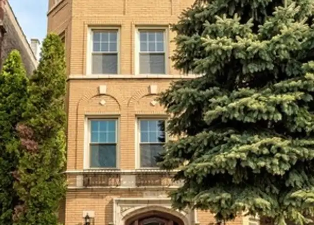 Property at 2720 W Winnemac Ave Unit 3, Chicago, IL, 60625, 3 beds, 2 baths, [object Object]