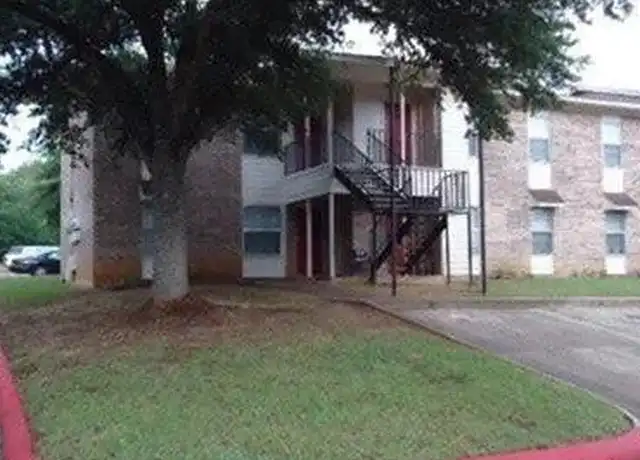 Property at 1600 E Murchison St Unit 103, Palestine, TX, 75801, 3 beds, 1 bath, [object Object]