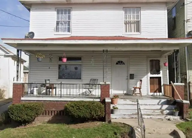 Property at 25 E Kerr St, Uniontown, PA, 15401, 5 beds, 2 baths, [object Object]