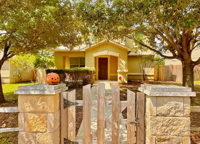 Property at 5609 Viewpoint Dr, Austin, TX, 78744, 3 beds, 2.5 baths, [object Object]