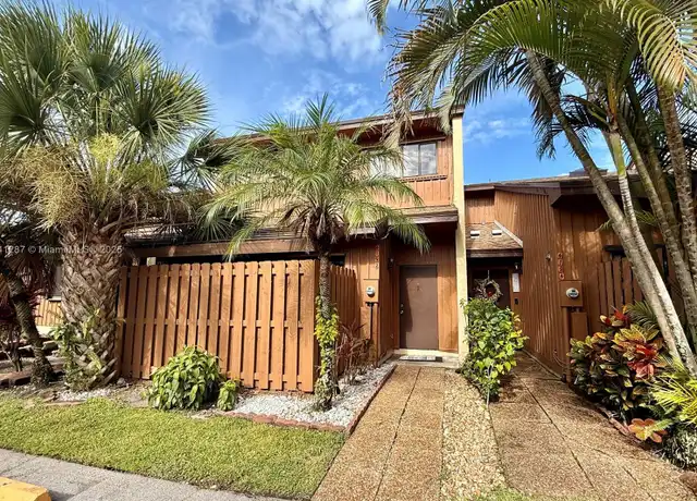 Property at 4192 SW 87th Ter Unit 4192, Cooper City, FL, 33328, 3 beds, 2 baths, [object Object]