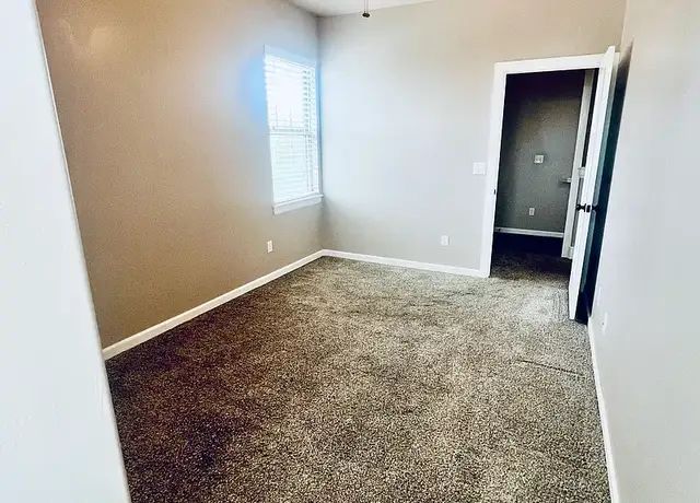 Photo of 12221 Angeles Way, Yukon, OK 73099