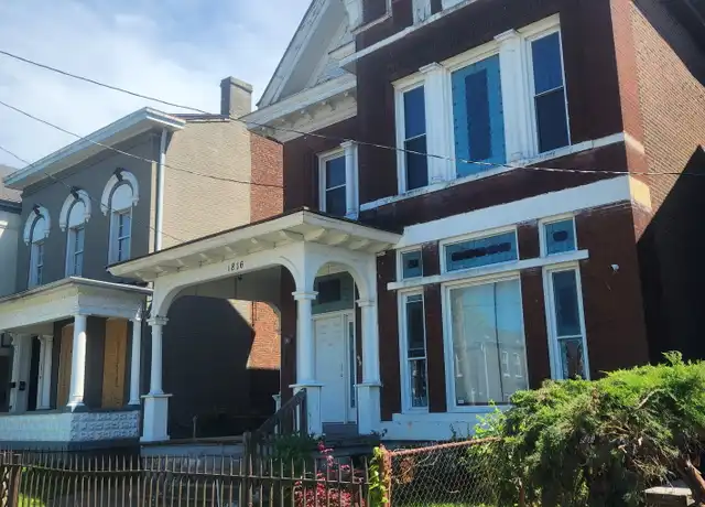 Property at 1816 W Jefferson St Unit 3, Louisville, KY, 40203, 2 beds, 1 bath, [object Object]