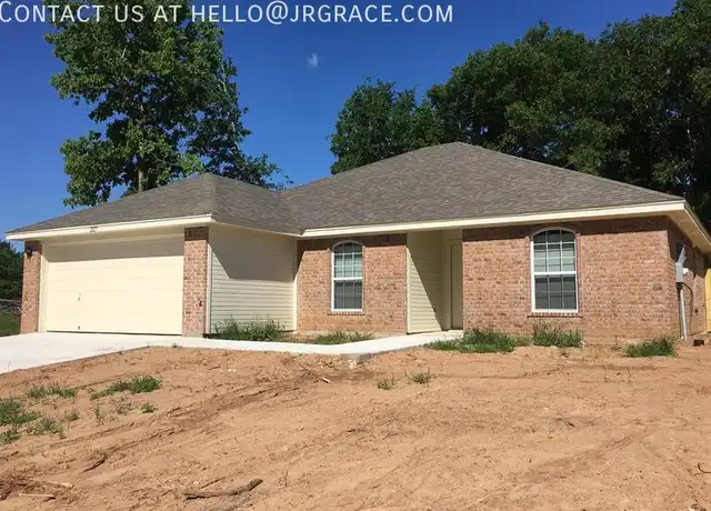 Property at 227 Woodland Blvd, Waco, TX, 76705, 4 beds, 2 baths, [object Object]