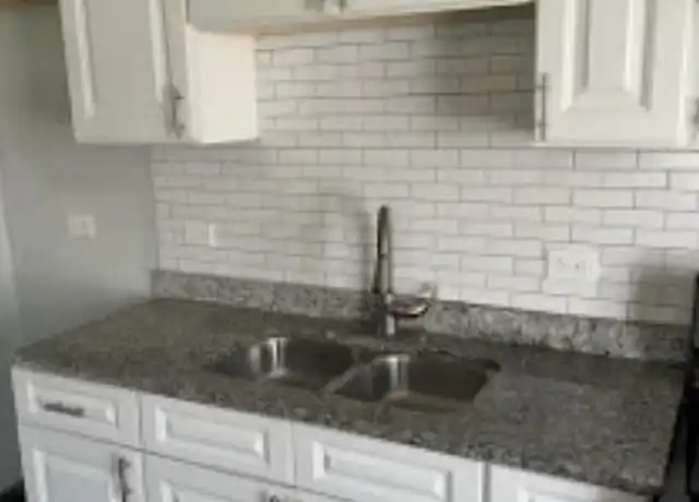 Property at 6402 S Albany Ave Unit 2, Chicago, IL, 60629, 2 beds, 1 bath, [object Object]