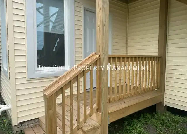 Property at 3719 3rd St, Des Moines, IA, 50313, 1 bed, 1 bath, [object Object]