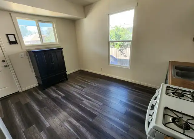 Property at 1028 Capitol St Unit 1, Ogden, UT, 84401, 2 beds, 1 bath, [object Object]