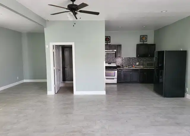 Property at 6000 Trowbridge Dr Unit 1, El Paso, TX, 79905, 1 bed, 1 bath, [object Object]