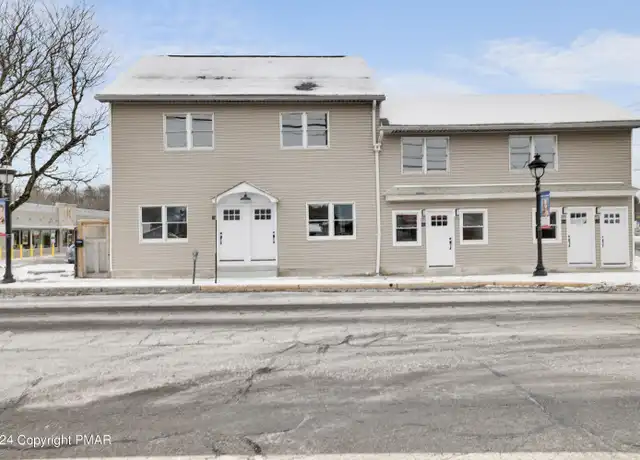 Property at 318 Main St Unit 3, Stroudsburg, PA, 18360, 1 bed, 1 bath, [object Object]