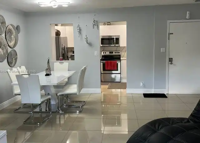 Property at 13715 SW Kendale Lakes Cir Unit A-304, Miami, FL, 33183, 3 beds, 2 baths, [object Object]
