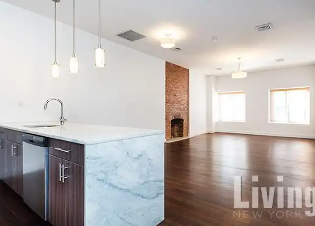 Property at 49 E 7th St, New York, NY, 10003, 3 beds, 2 baths, [object Object]