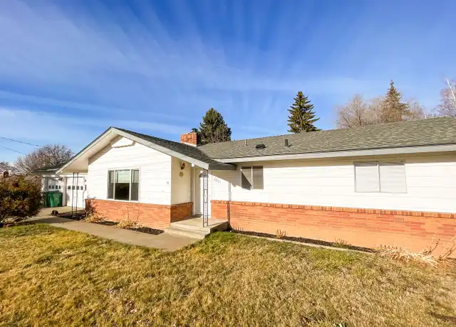 Property at 6261 Juniper Way, Klamath Falls, OR, 97603, 3 beds, 2 baths, [object Object]