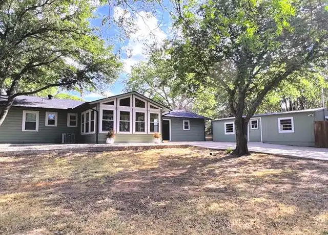 Property at 617 Dunaway Ln, Azle, TX, 76020, 4 beds, 2.5 baths, [object Object]