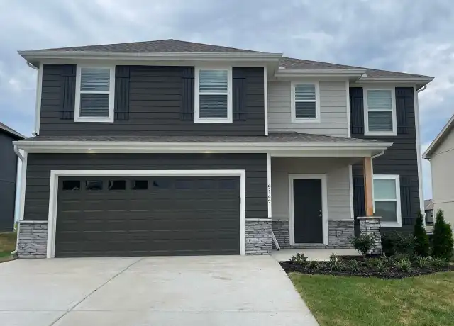 Property at 9142 SW 2nd St, Blue Springs, MO, 64064, 4 beds, 2.5 baths, [object Object]