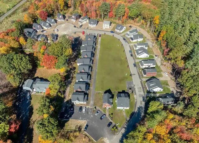 Property at 4 Cottage Ln, Lancaster, MA, 01523, 3 beds, 2 baths, [object Object]