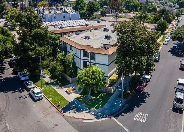 Property at 5310 Circle Dr #210, Sherman Oaks, CA, 91401, 1 bed, 1 bath, [object Object]