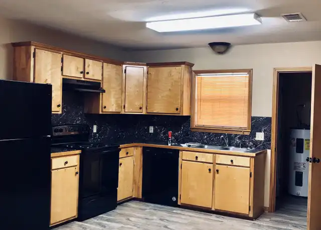 Property at 1005 Shellie Ln, Lake Charles, LA, 70611, 2 beds, 1 bath, [object Object]