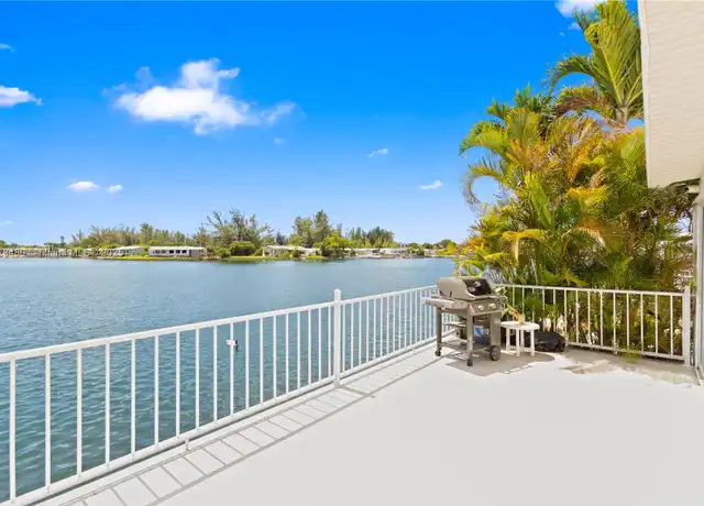 Property at 5620 Lagoon Dr, Fort Lauderdale, FL, 33312, 2 beds, 2 baths, [object Object]