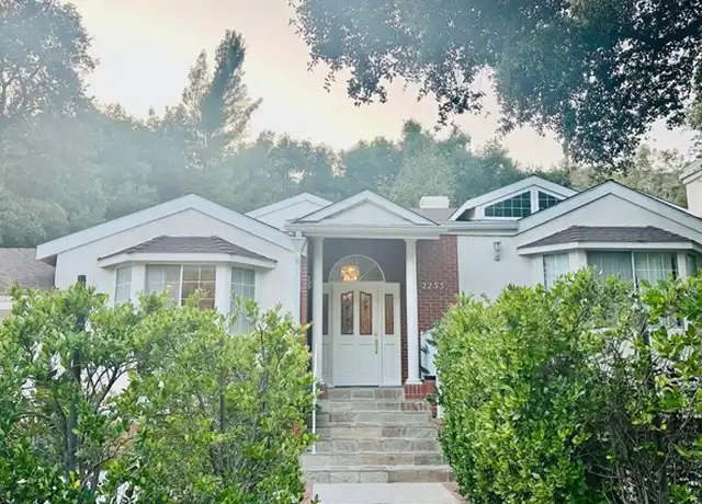 Property at 2255 E Chevy Chase Dr, Glendale, CA, 91206, 4 beds, 3 baths, [object Object]