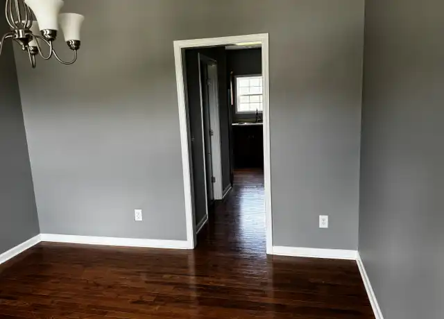 Property at 806 Galloway Dr, Johnson City, TN, 37601, 4 beds, 2.5 baths, [object Object]