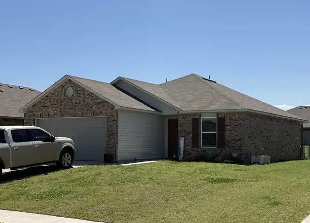Property at 404 Mangold St, Perkins, OK, 74059, 3 beds, 2 baths, [object Object]
