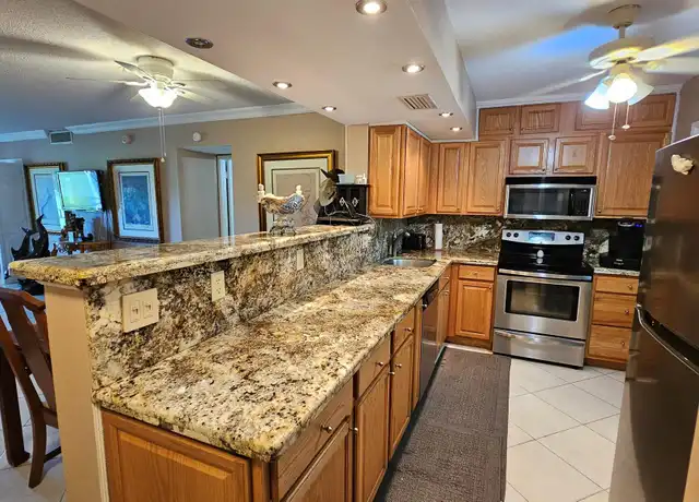 Property at 2800 N Palm Aire Dr #104, Pompano Beach, FL, 33069, 2 beds, 2 baths, [object Object]