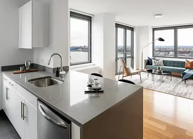Property at 608 W 57th St Unit 721, New York, NY, 10019, 2 beds, 1 bath, [object Object]