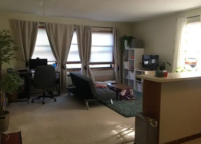 Property at 526 11th Ave SE Unit 303, Minneapolis, MN, 55414, 1 bed, 1 bath, [object Object]