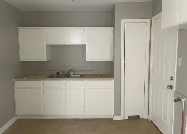 Property at 157-159 Hubbard Dr Unit 157, Longview, TX, 75602, 2 beds, 1 bath, [object Object]