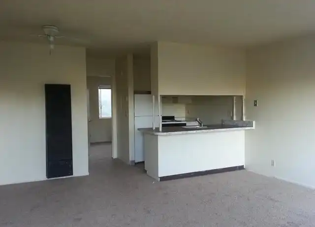 Property at 1030 S Grant St Unit 5, Stockton, CA, 95206, 1 bed, 1 bath, [object Object]