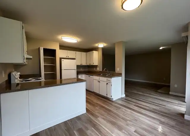 Property at 2802 N Narrows Dr Unit A05, Tacoma, WA, 98407, 2 beds, 1.5 baths, [object Object]