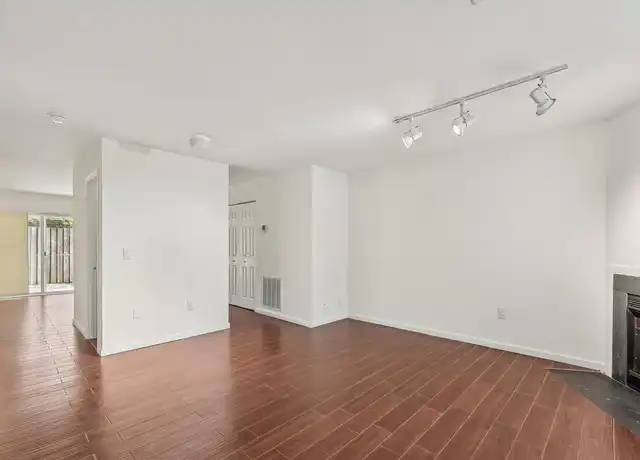 Property at 3357 Wiehle St, Philadelphia, PA, 19129, 2 beds, 3 baths, [object Object]