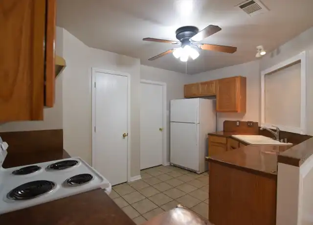 Property at 5217 J I Bruce Dr, Temple, TX, 76502, 3 beds, 2 baths, [object Object]