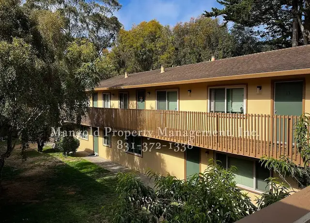Photo of 7 Moreland Ave, Pacific Grove, CA 93950