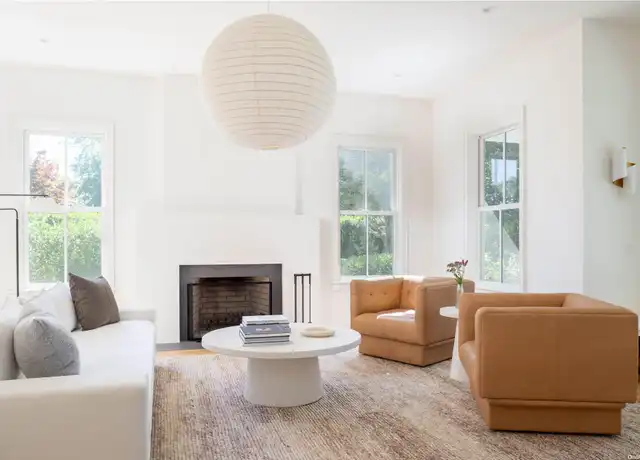 Property at 400 Youngs Rd, Orient, NY, 11957, 4 beds, 4.5 baths, [object Object]