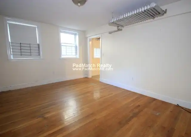 Property at 14 Centre St Unit I, Cambridge, MA, 02139, 2 beds, 1 bath, [object Object]