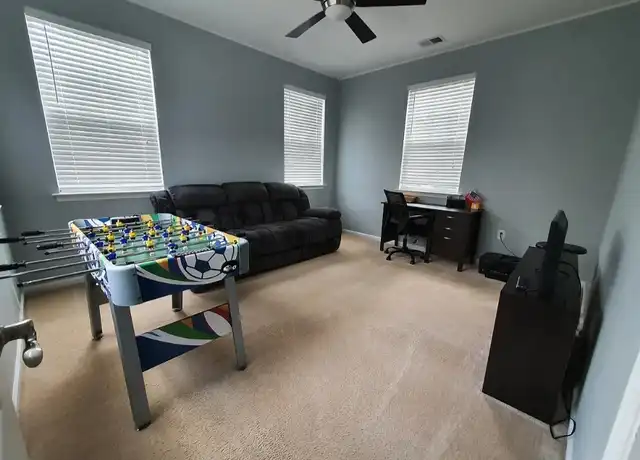 Property at 1509 Pucknall Dr, Chesapeake, VA, 23320, 3 beds, 2.5 baths, [object Object]