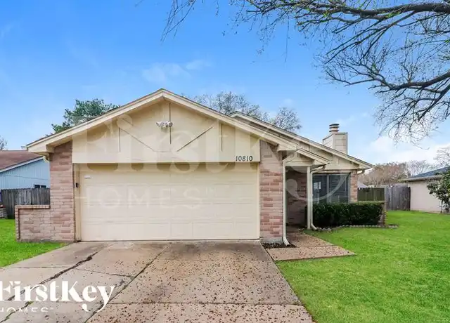 Property at 10810 Lakewood Oaks Dr, Sugar Land, TX, 77498, 3 beds, 2 baths, [object Object]