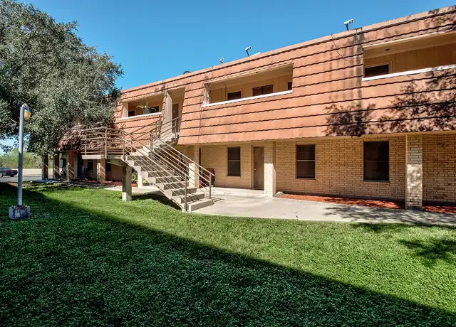 Property at Arroyo Apartments - 4000 S Brahma Blvd, Kingsville, TX, 78363, 1 bed, 1 bath, [object Object]